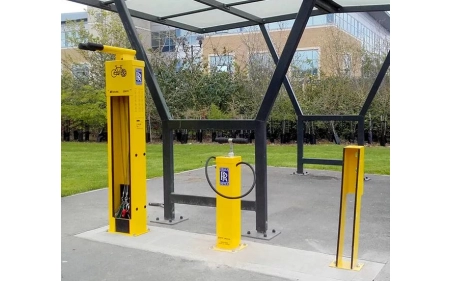 Publiczna pompka rowerowa PO-1.1.06 stal nierdzewna AISI 304 malowana proszkowo RAL