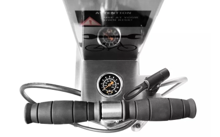 Stacja ładowania i naprawy rowerów SŁNR-1.1.07 Lion Box stal nierdzewna AISI 304 malowana proszkowo RAL