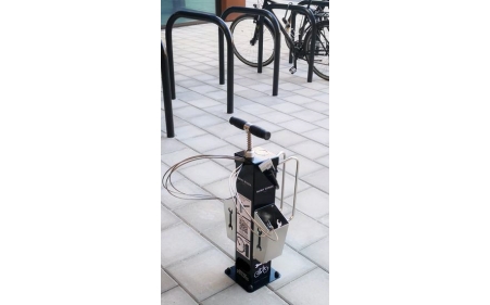 Stacja naprawy rowerów SNR-1.1.06U stal ocynkowana malowana proszkowo lub termoplastycznie RAL